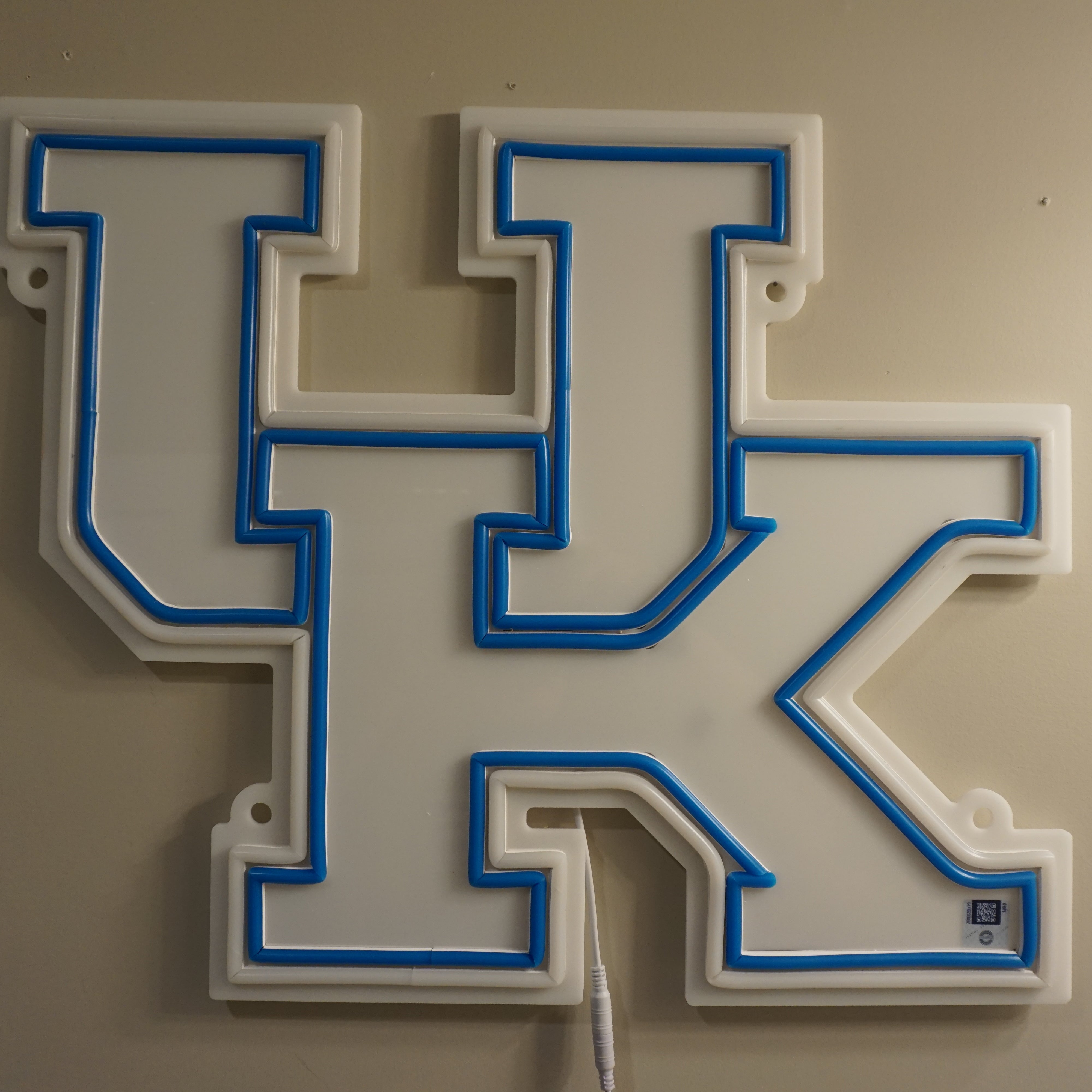 Kentucky LED Neon Sign Large [24x19] - Officially Licensed - Sky Lotz Custom Signs
